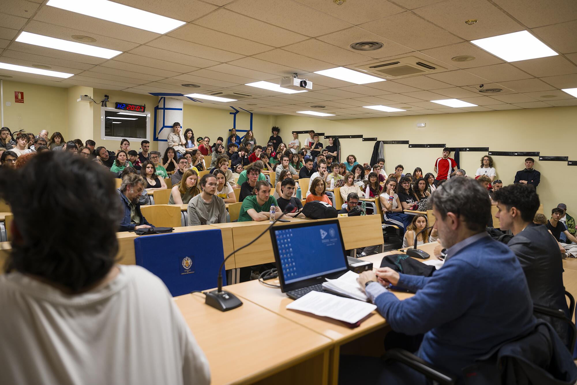 Encierro Matemáticas UCM - 4